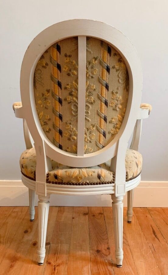 Chair and armchair medallion, Louis XVI style, circa 1950