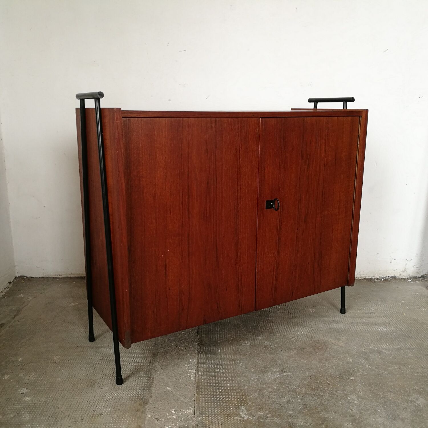 Scandinavian sideboard 2 teak doors, ladder base