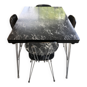 Ensemble table et 4 chaises - effet