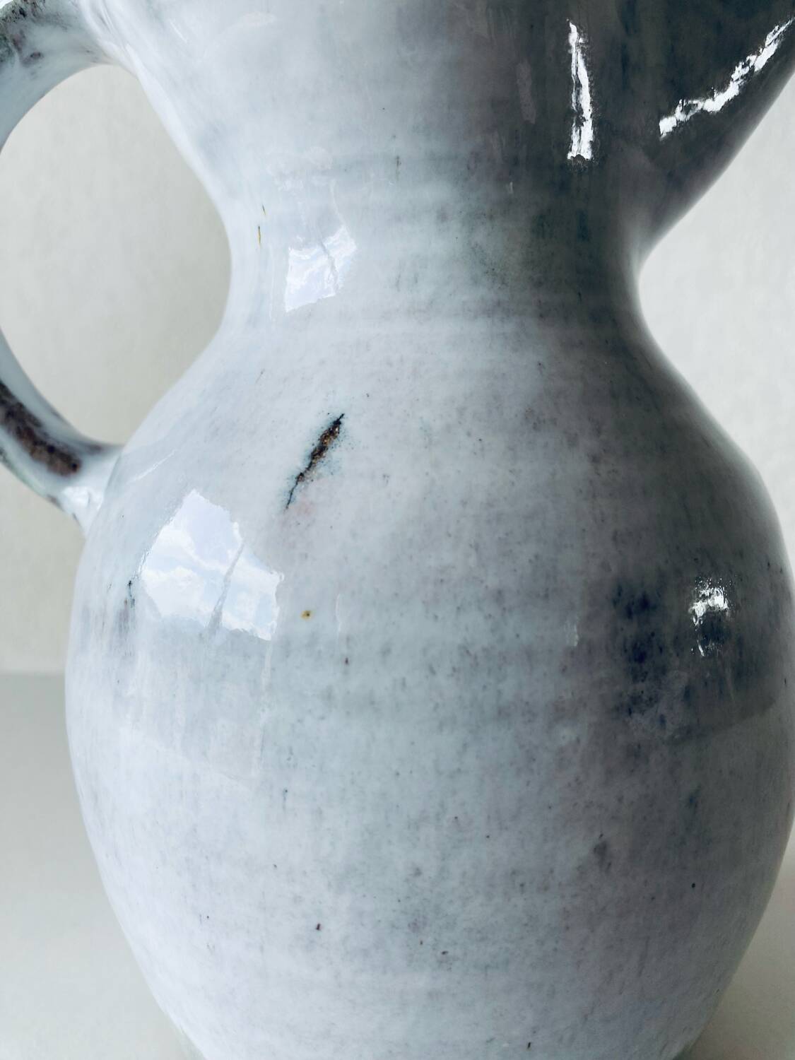 Large pitcher in Black Valley sandstone