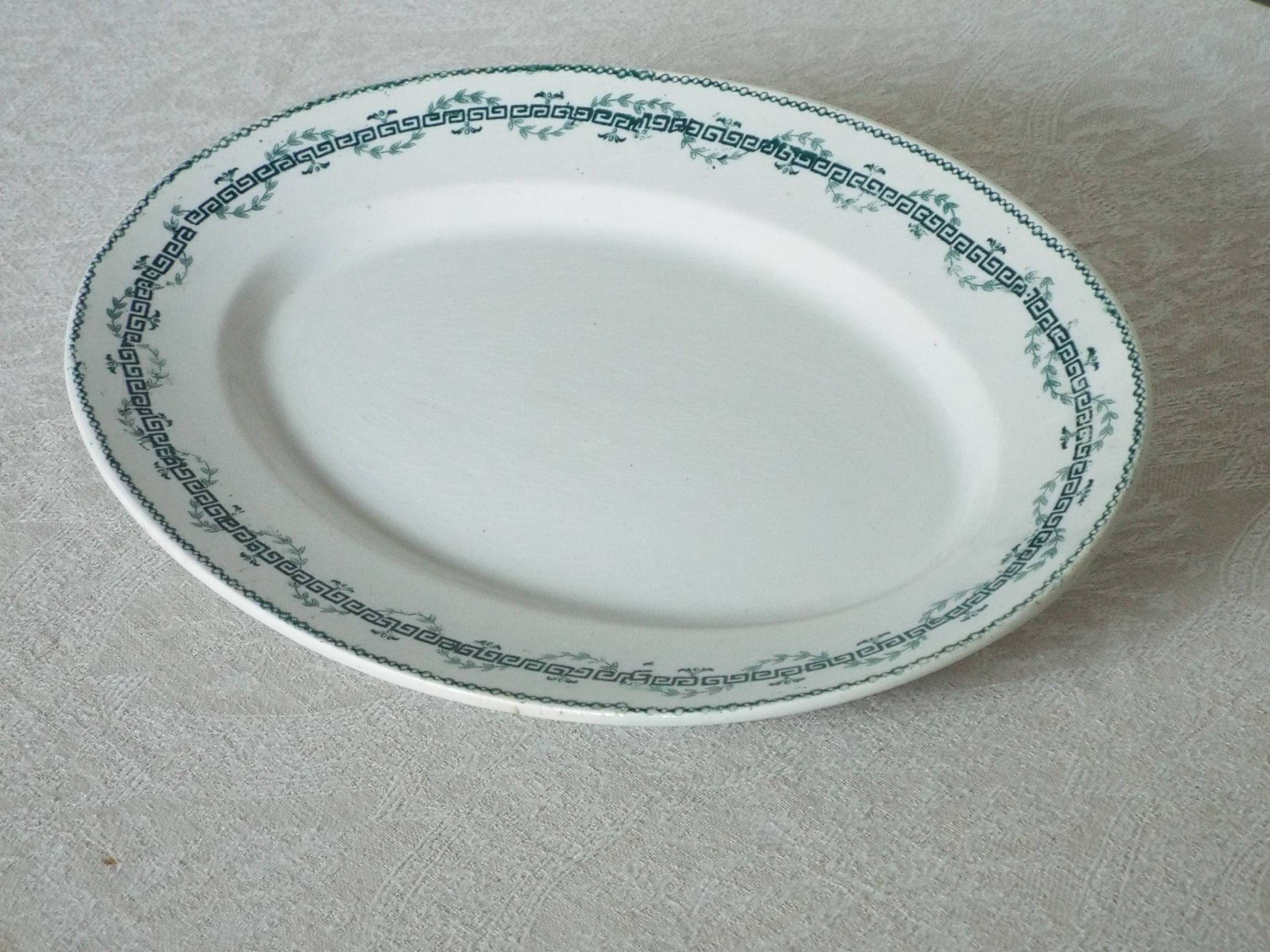 Iron earth oval dish