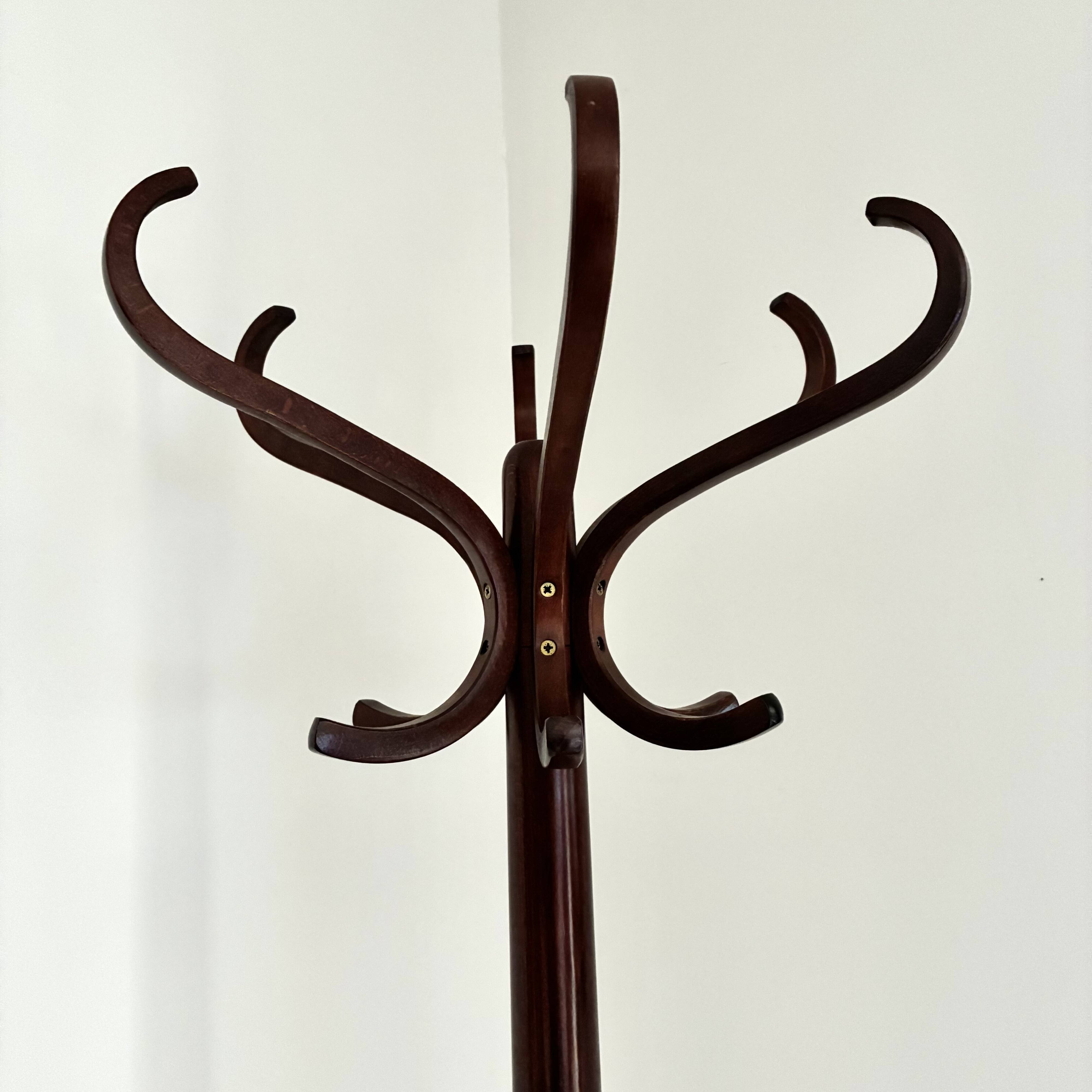 Vintage curved wood parrot coat rack Baumann — Original edition