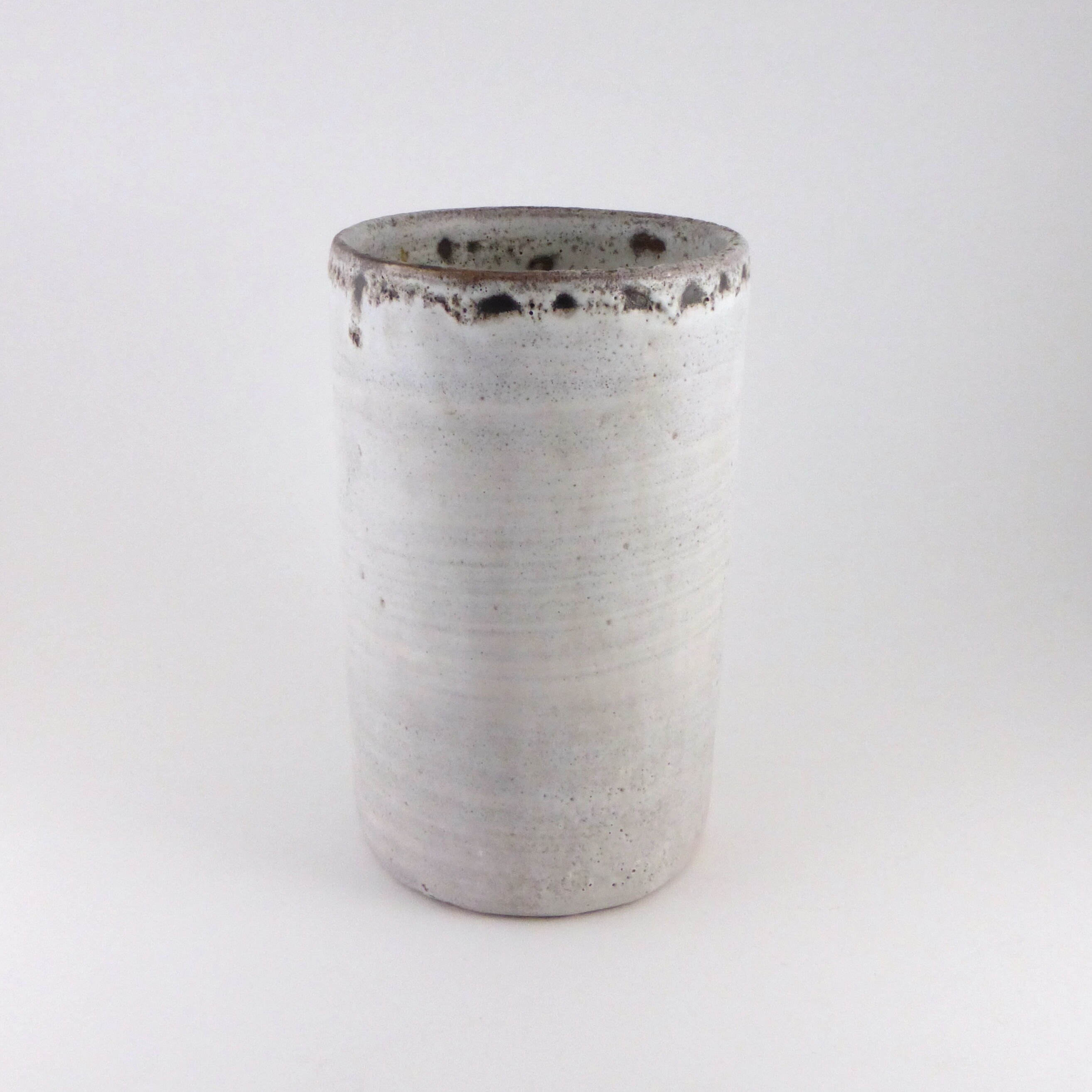 Vase nuanced white roll 1960