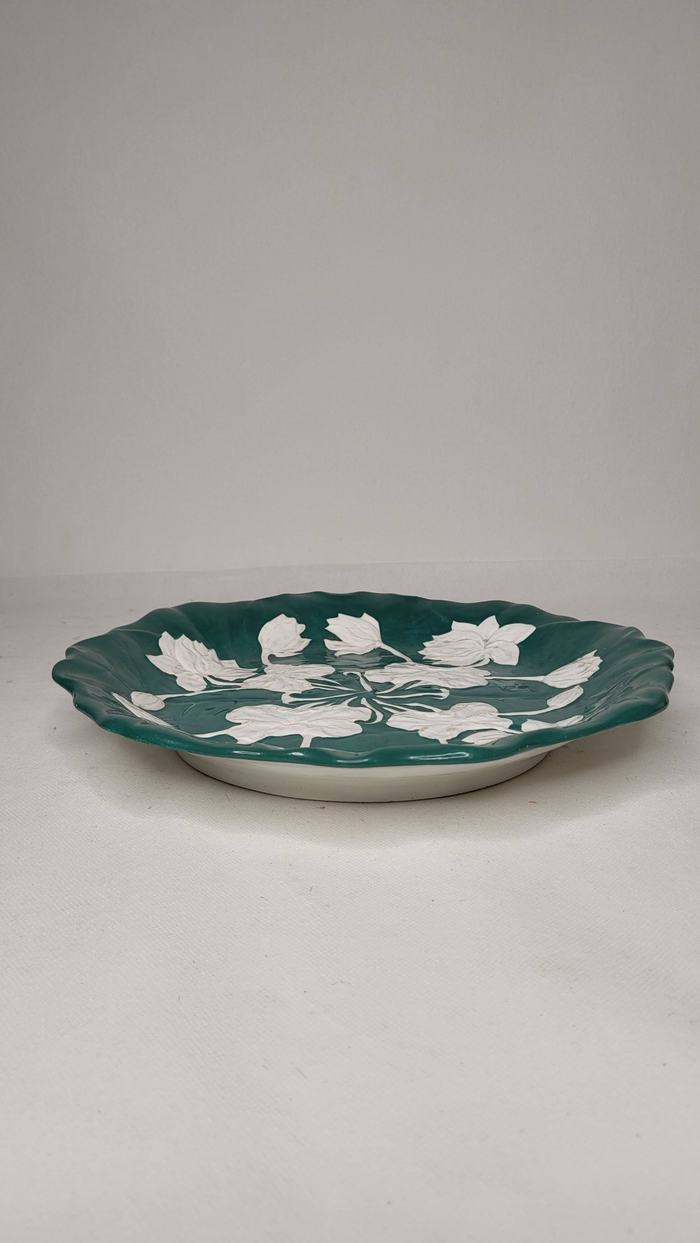 Earthenware dish from Creil and Montereau - Leboeuf Milliet 19th century Floral decoration