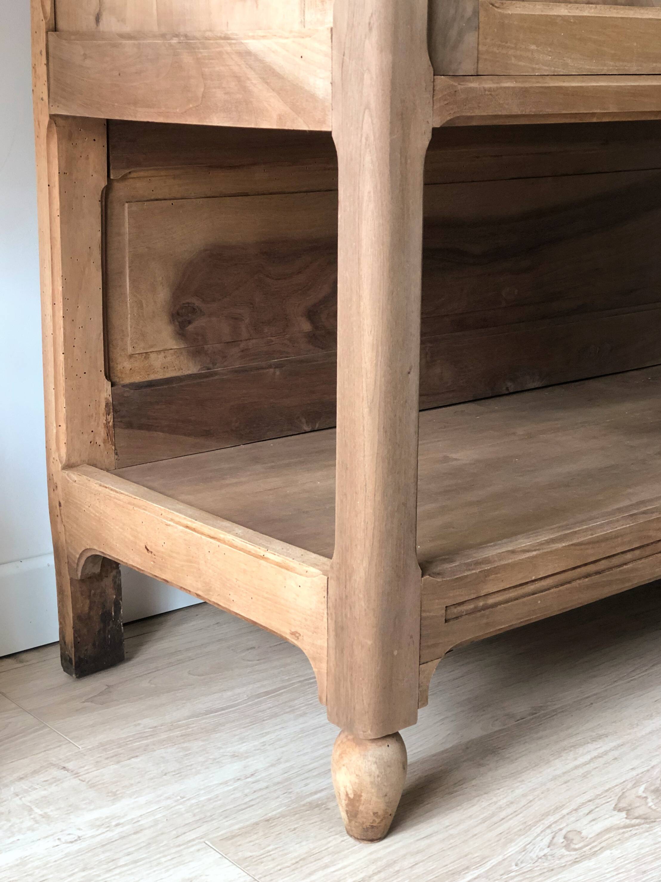 Vintage solid wood sideboard / serving trolley, Art Deco style