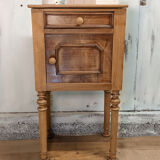 Bedside table