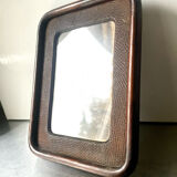 Frame in carved wood