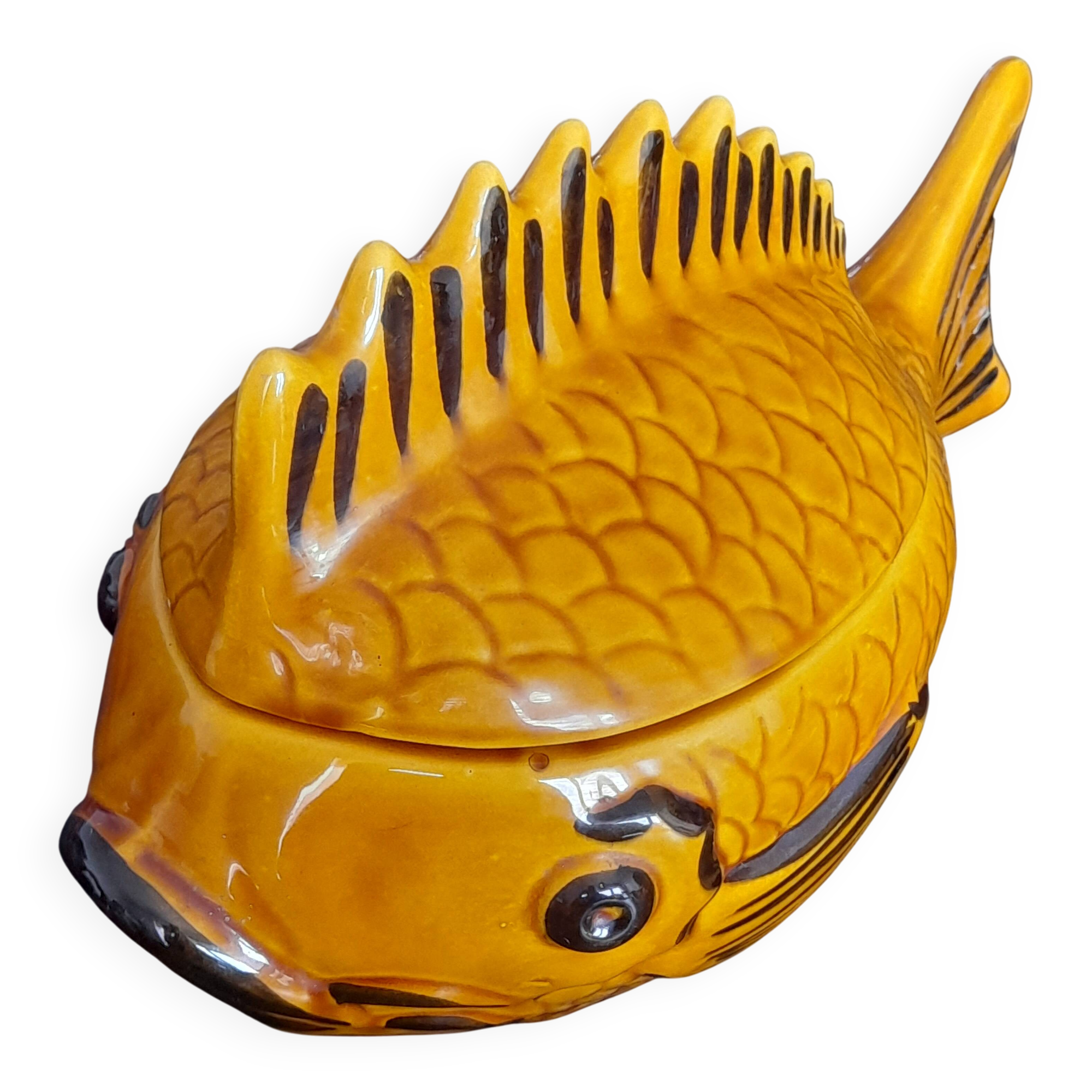 soupière poisson en majolique de Vallauris