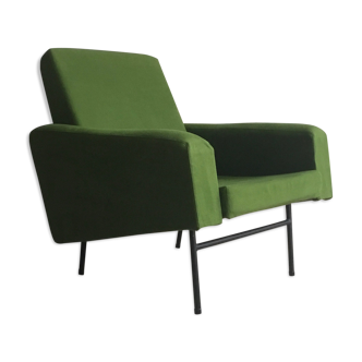 Pierre Guariche's G10 chair for Airborne - 1950