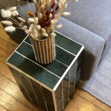 Ceramic tile column
