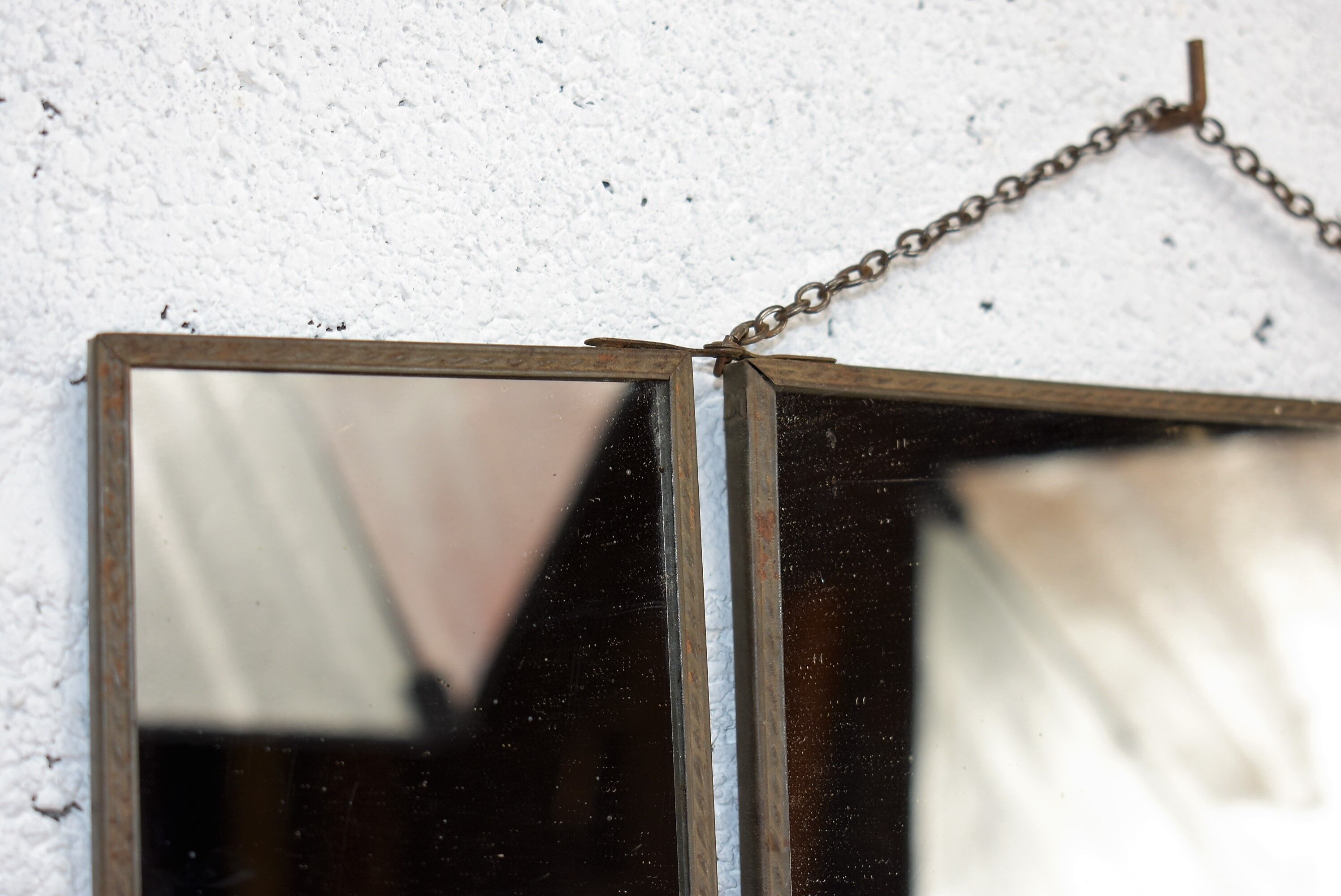 Small metal triptych mirror 42x15cm