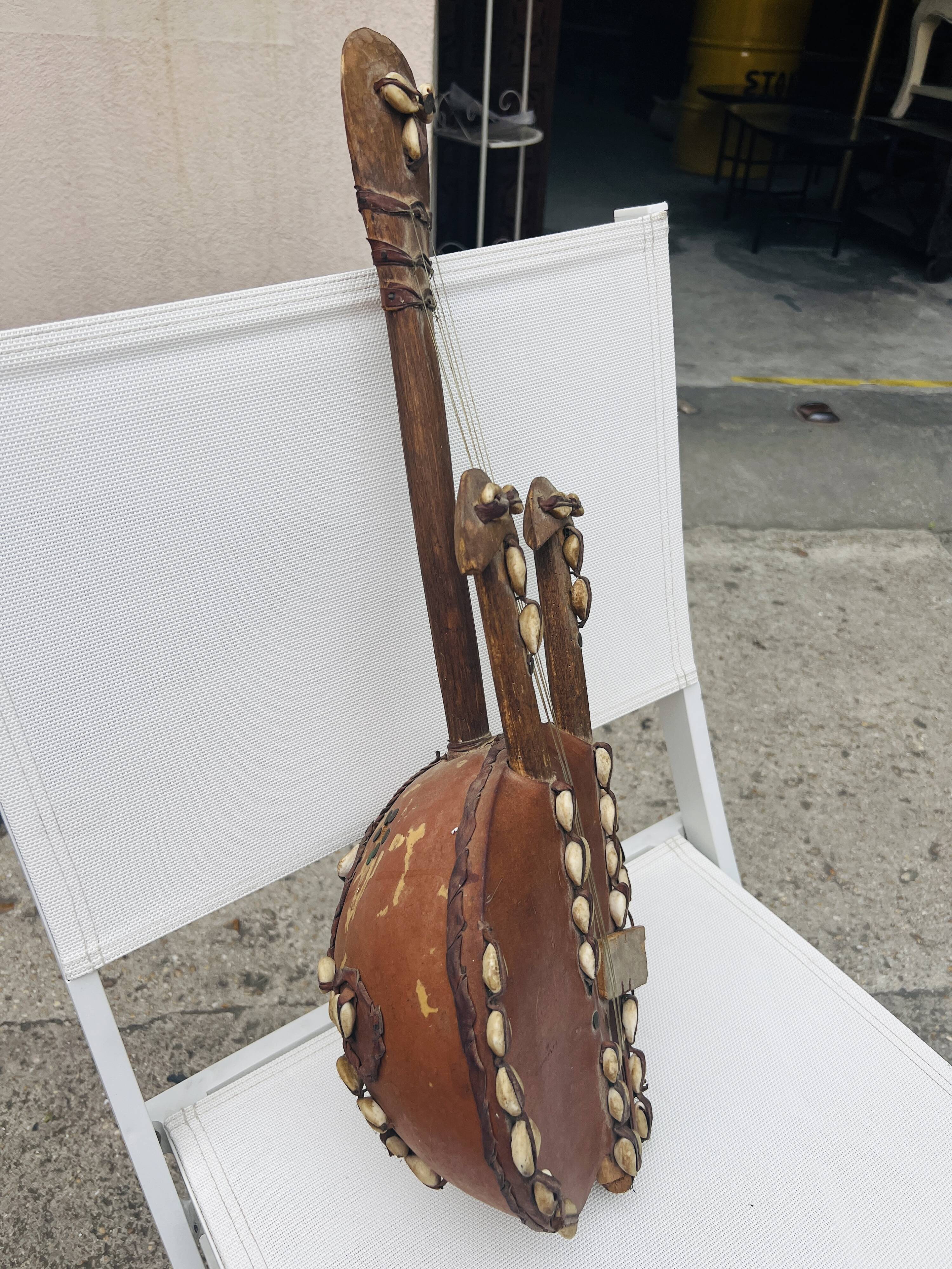 Instrument à cordes kora africaine