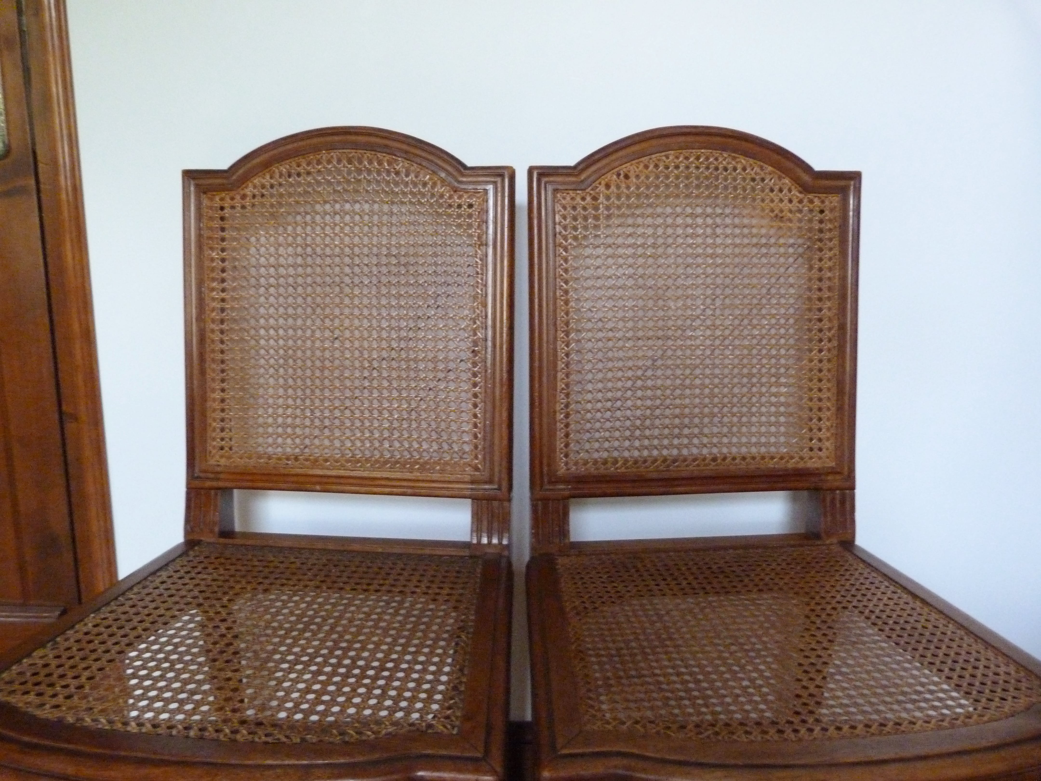 Duo of canchairs