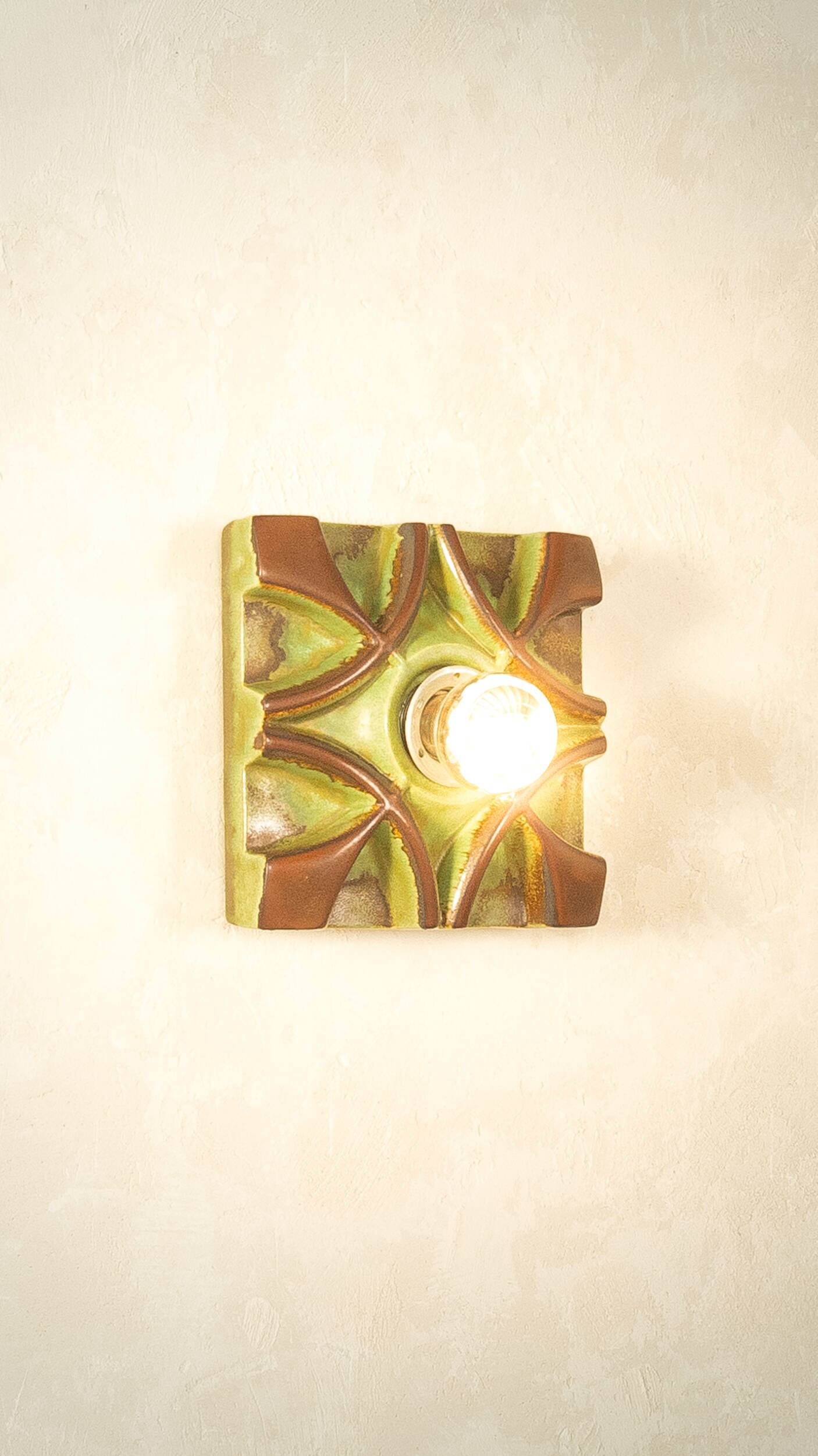 Ceramic wall lamp by Honsel, 1970s, Fat Lava glaze
