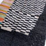 Tapis fait main marocaine taille 150 x 250 cm