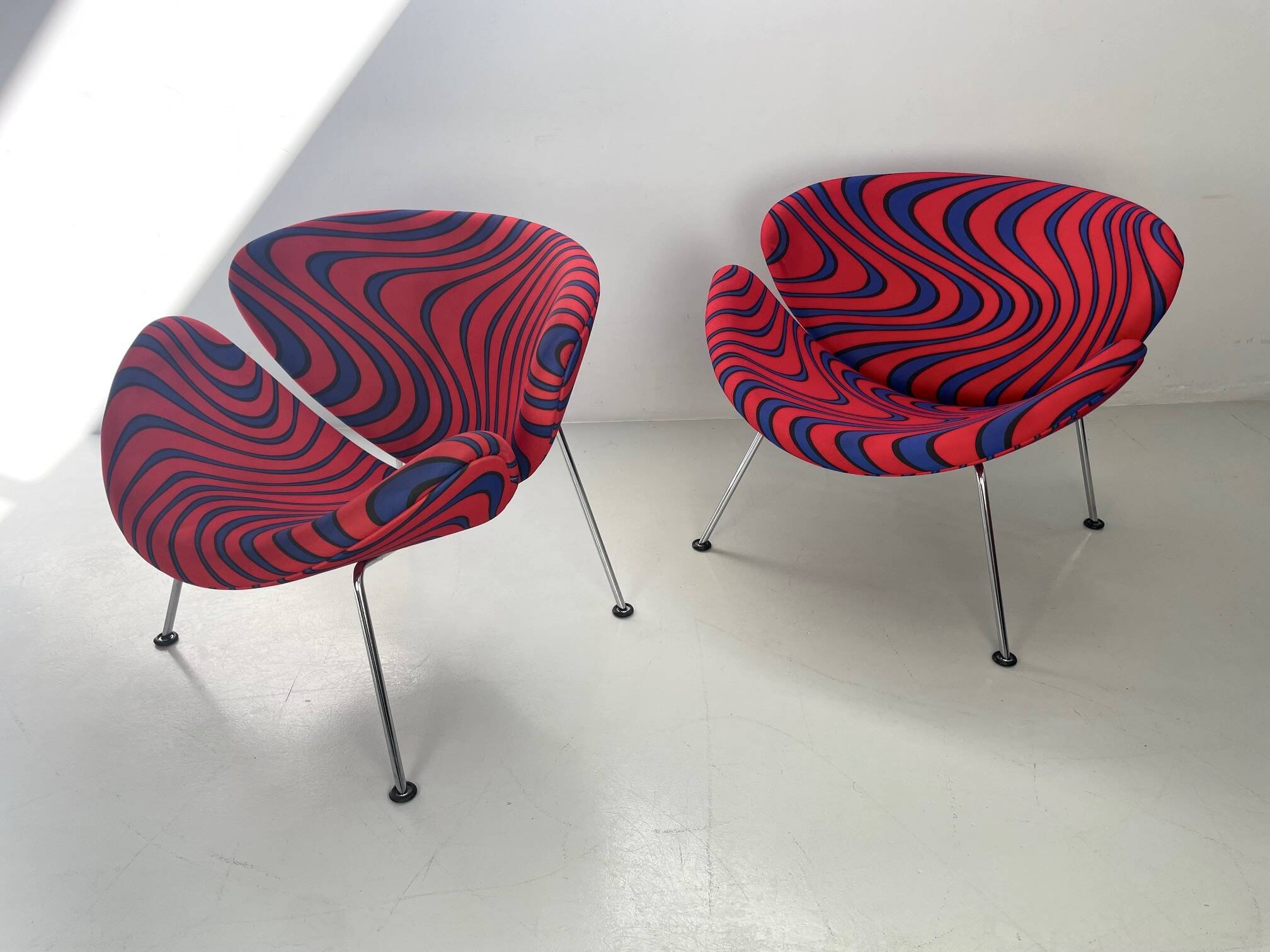 Artifort Orange Slice f437 RARE models by Pierre Paulin