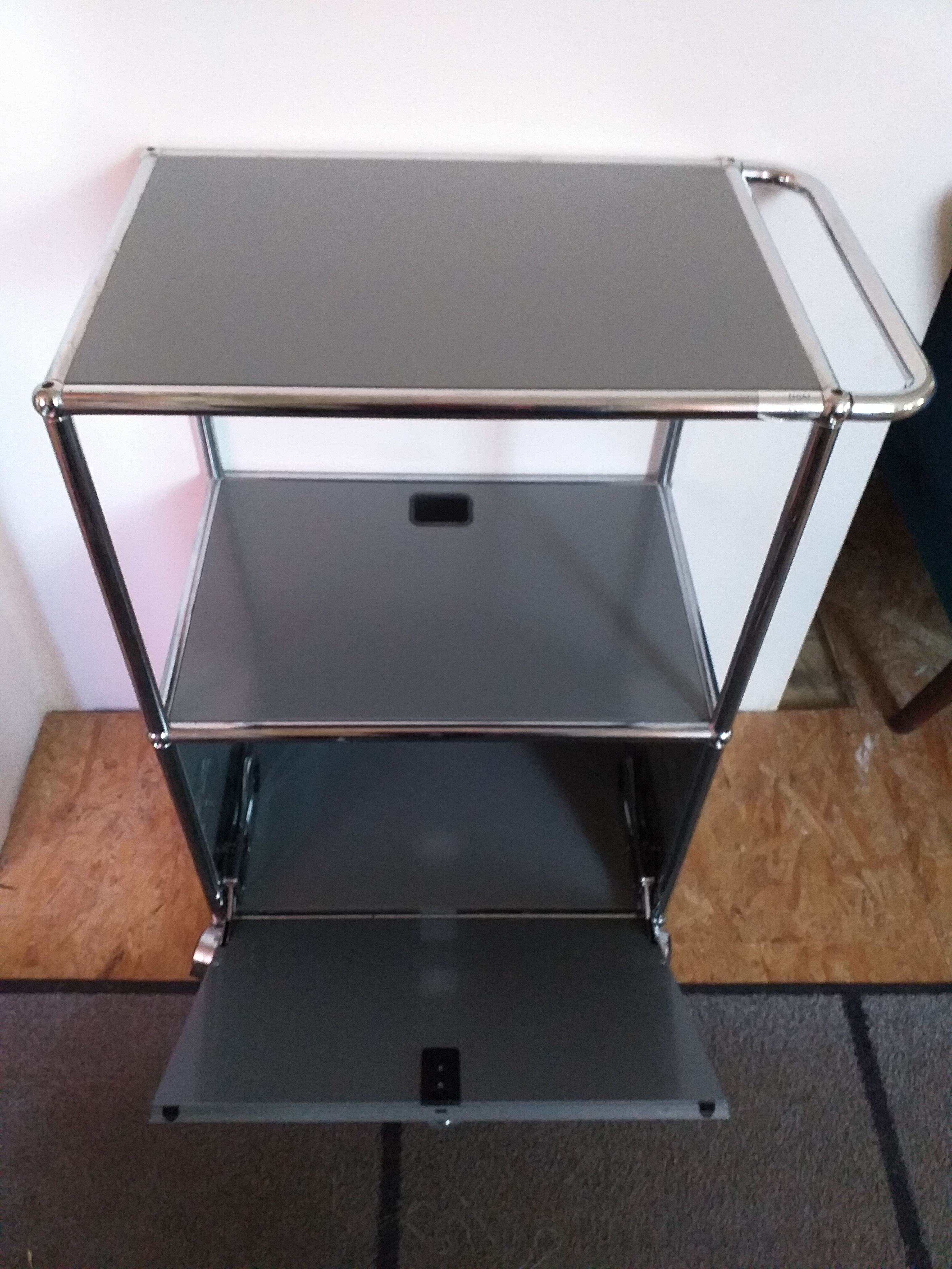 Cart with box USM Haller