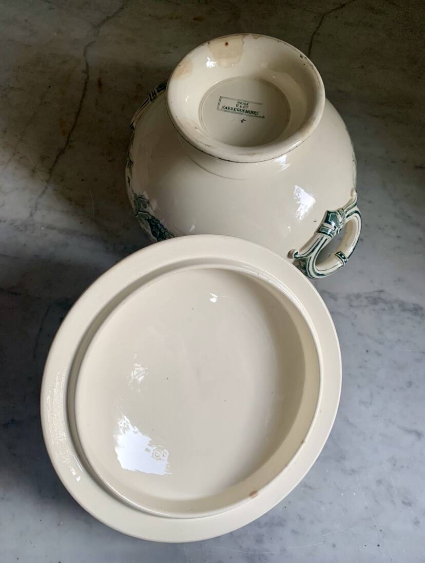 Sarreguemine soup tureen