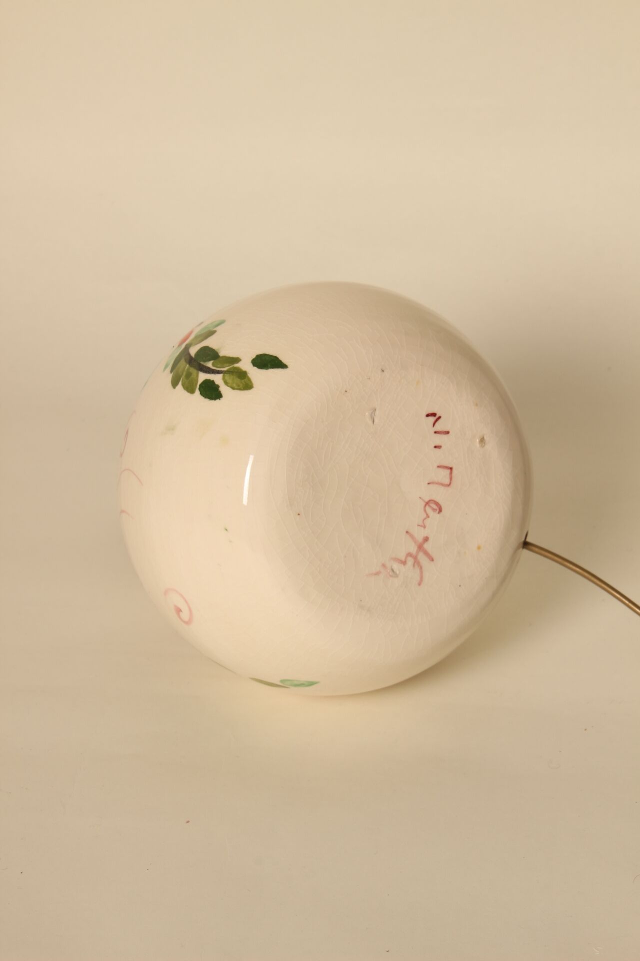 Ceramic lamp base with floral patterns