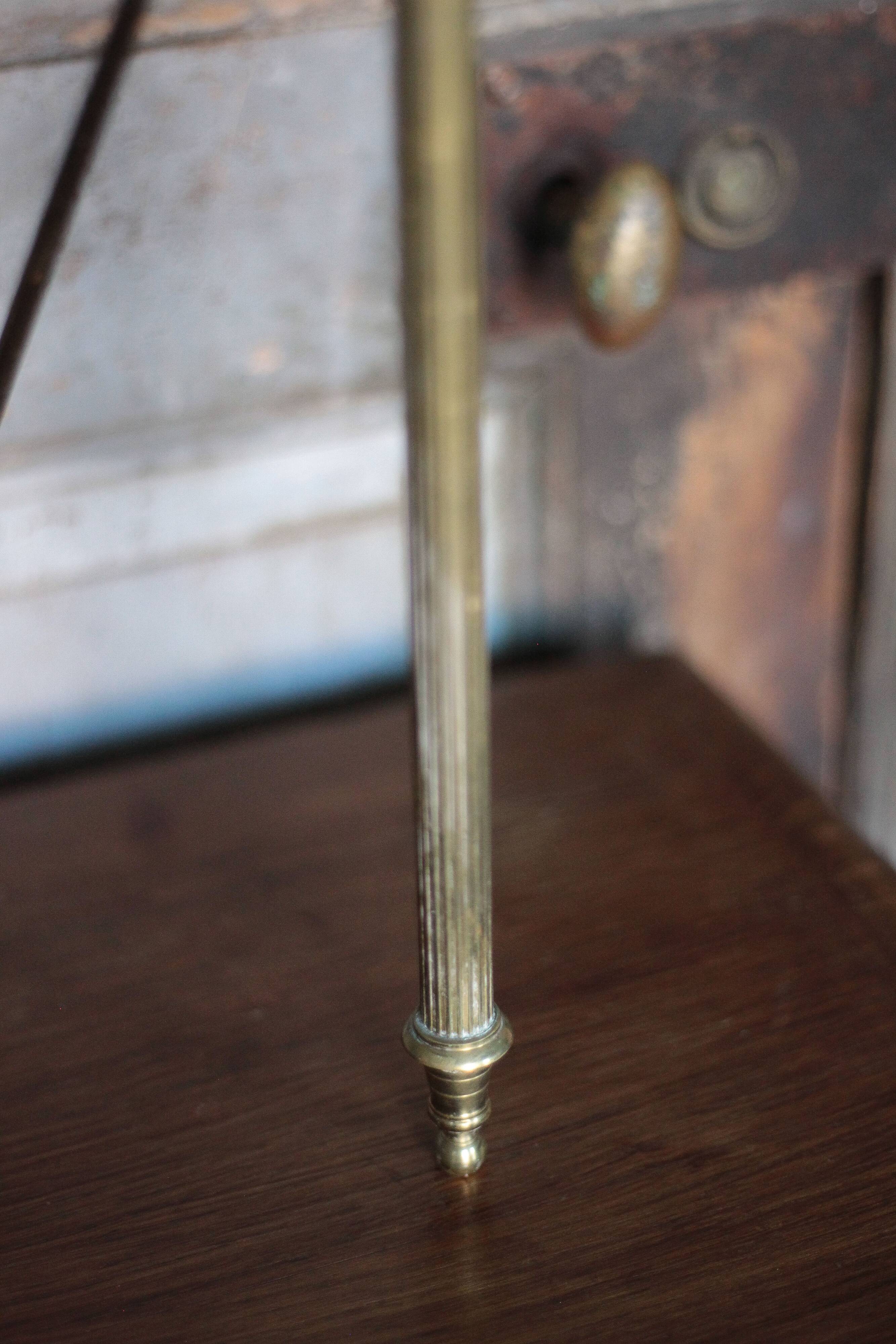 Magazine rack Vintage shelf, side table, brass magazine rack table