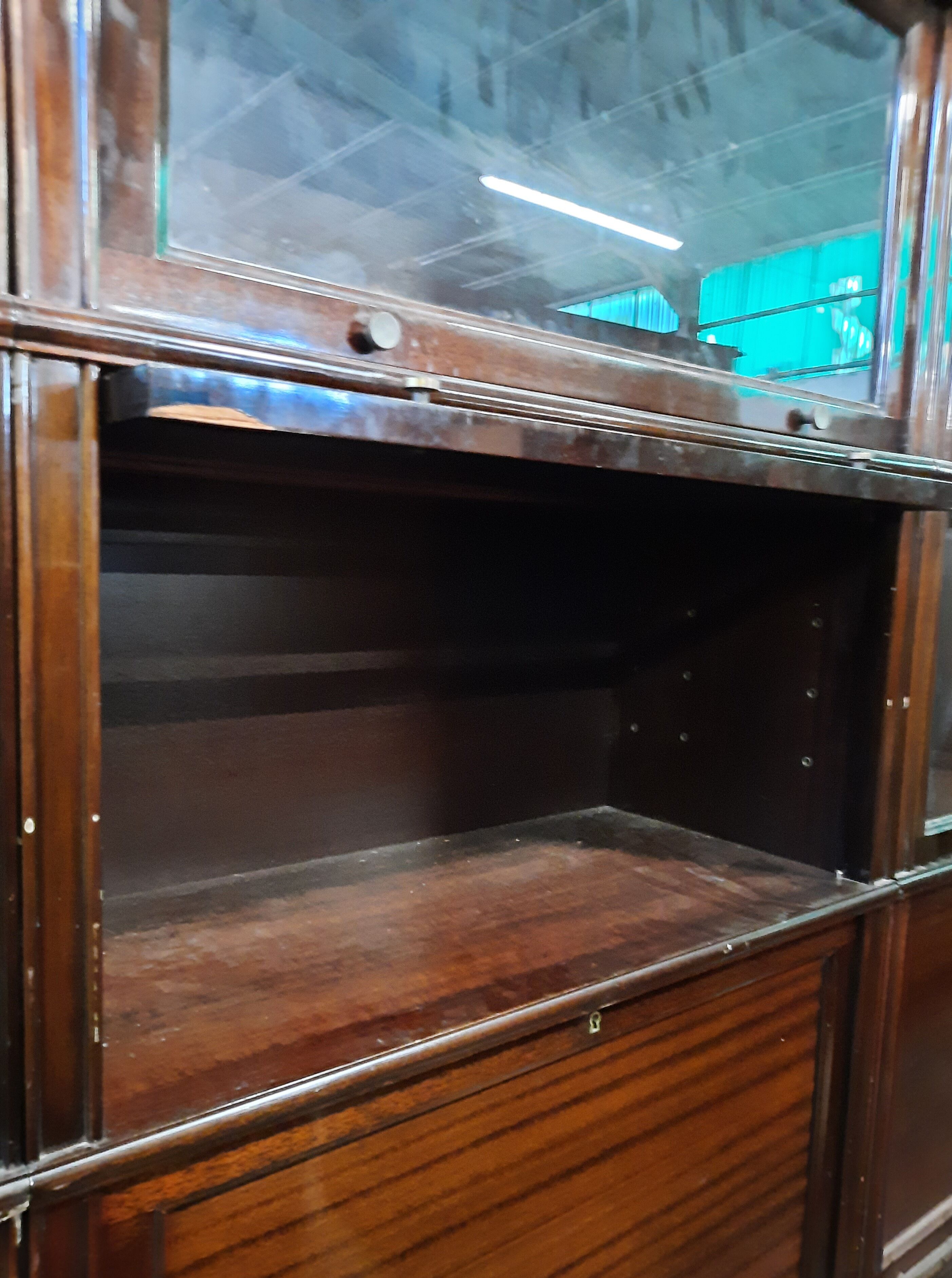 Ensemble de 12 meuble MD