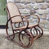 Rocking-chair cannage and curved wood