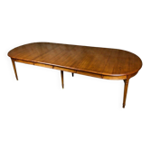 Oval walnut table with 6 legs from 1m12 to 2.94 (4 extensions of 45.5 cm)
