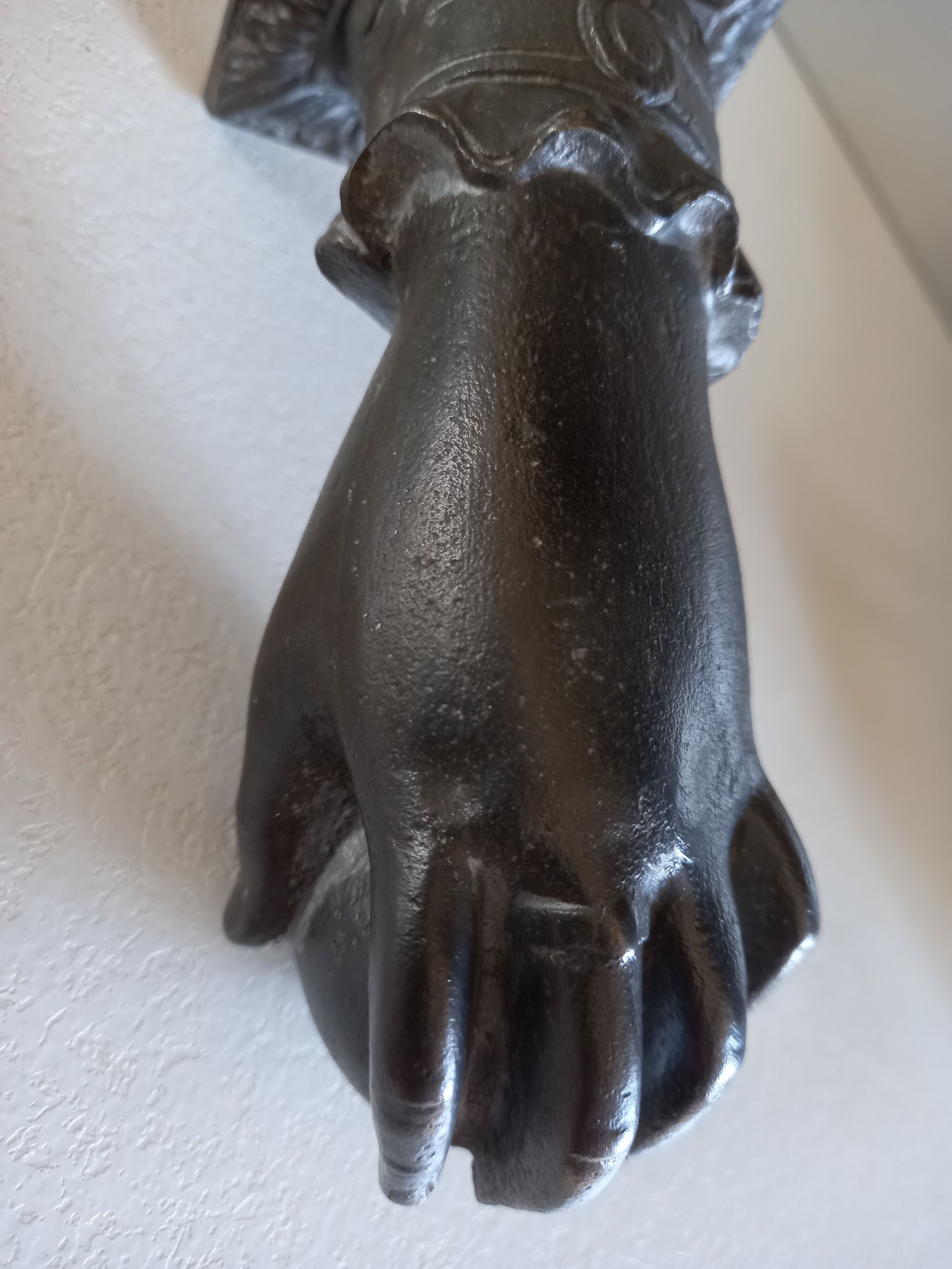 Heurtoir ancien en fonte