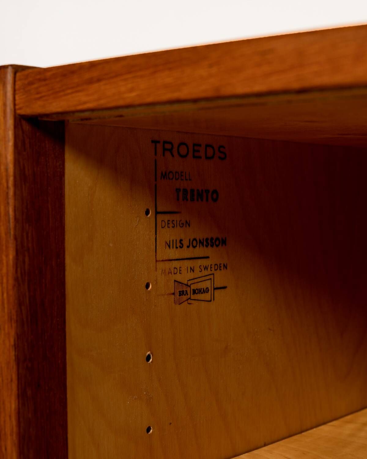 Buffet “Trento” par Nils Jonsson pour Troeds, Suède, années 1960.
