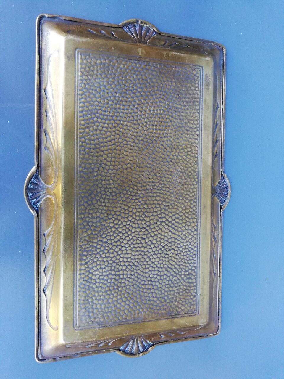 Art Nouveau plateau 1900 copper