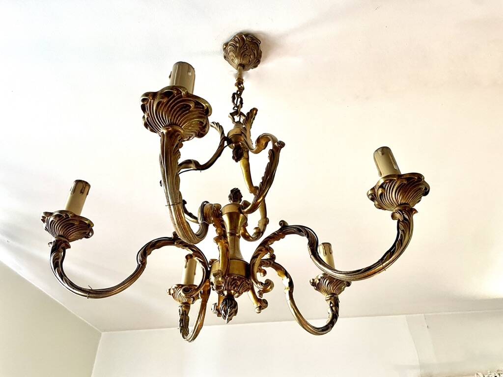 Golden bronze chandelier in Louis XV style