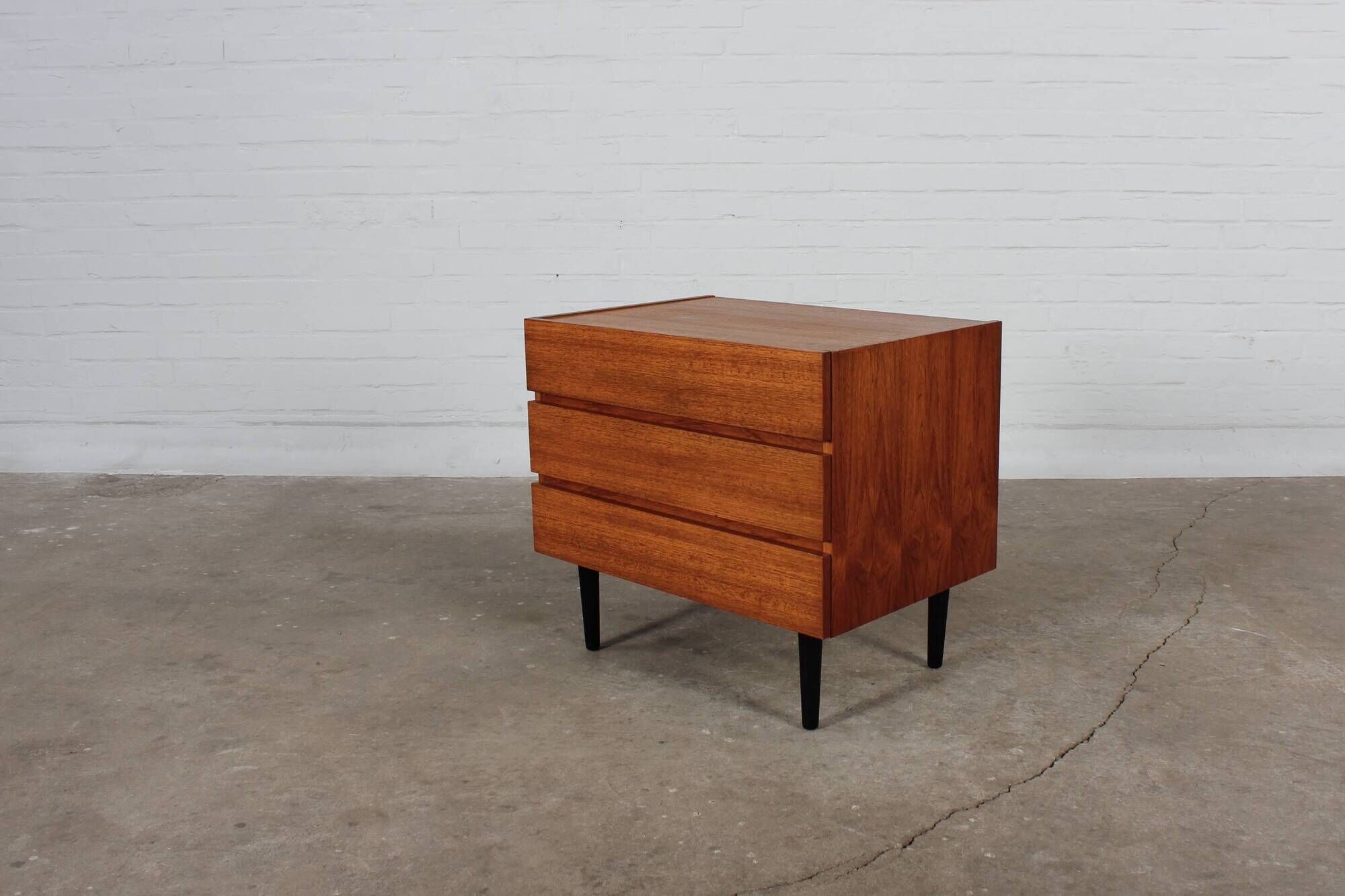 Vintage teak chest of drawers 60s mid century