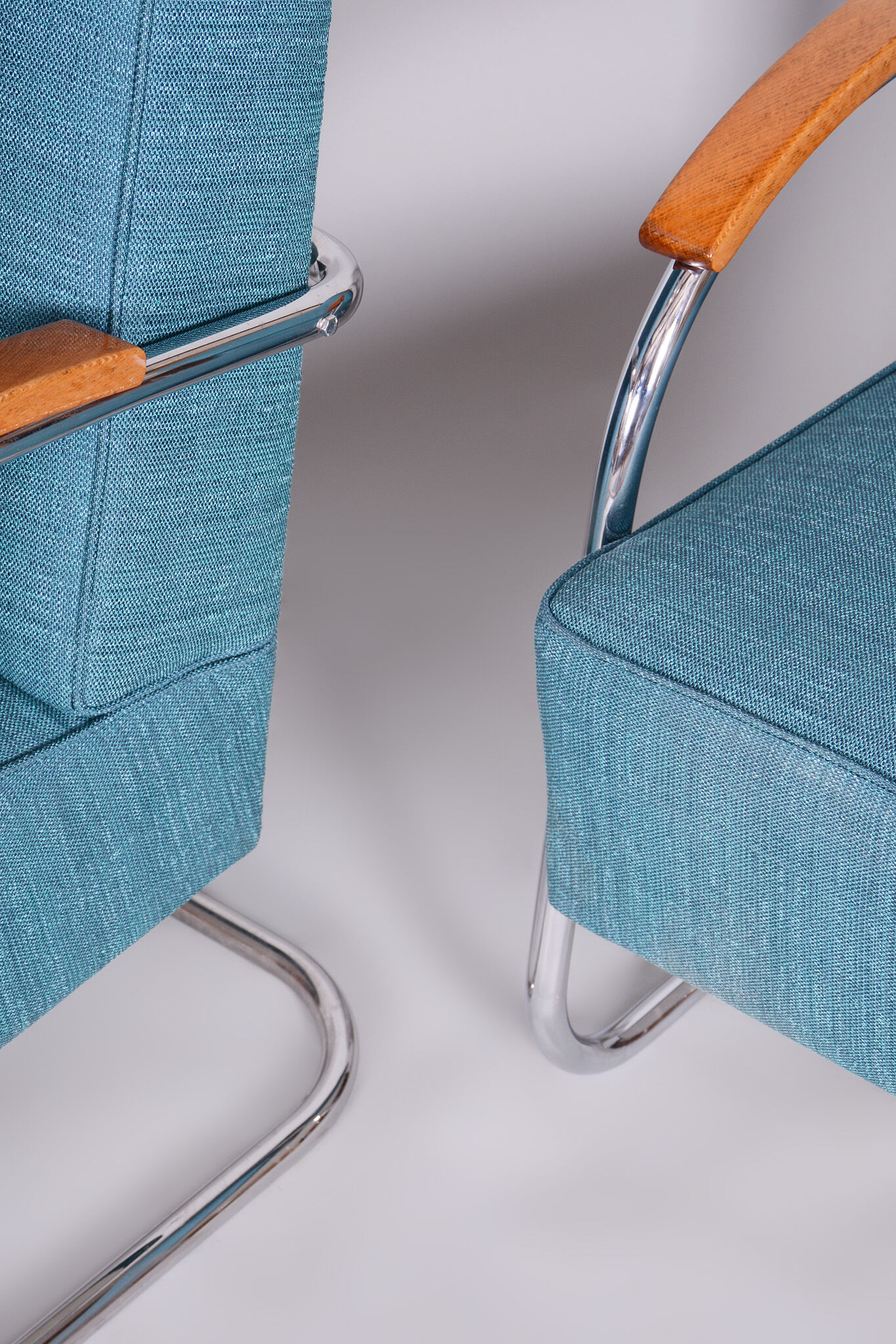 Set of Two Restored Blue Armchairs by Mucke-Melder, Czechia, 1930s