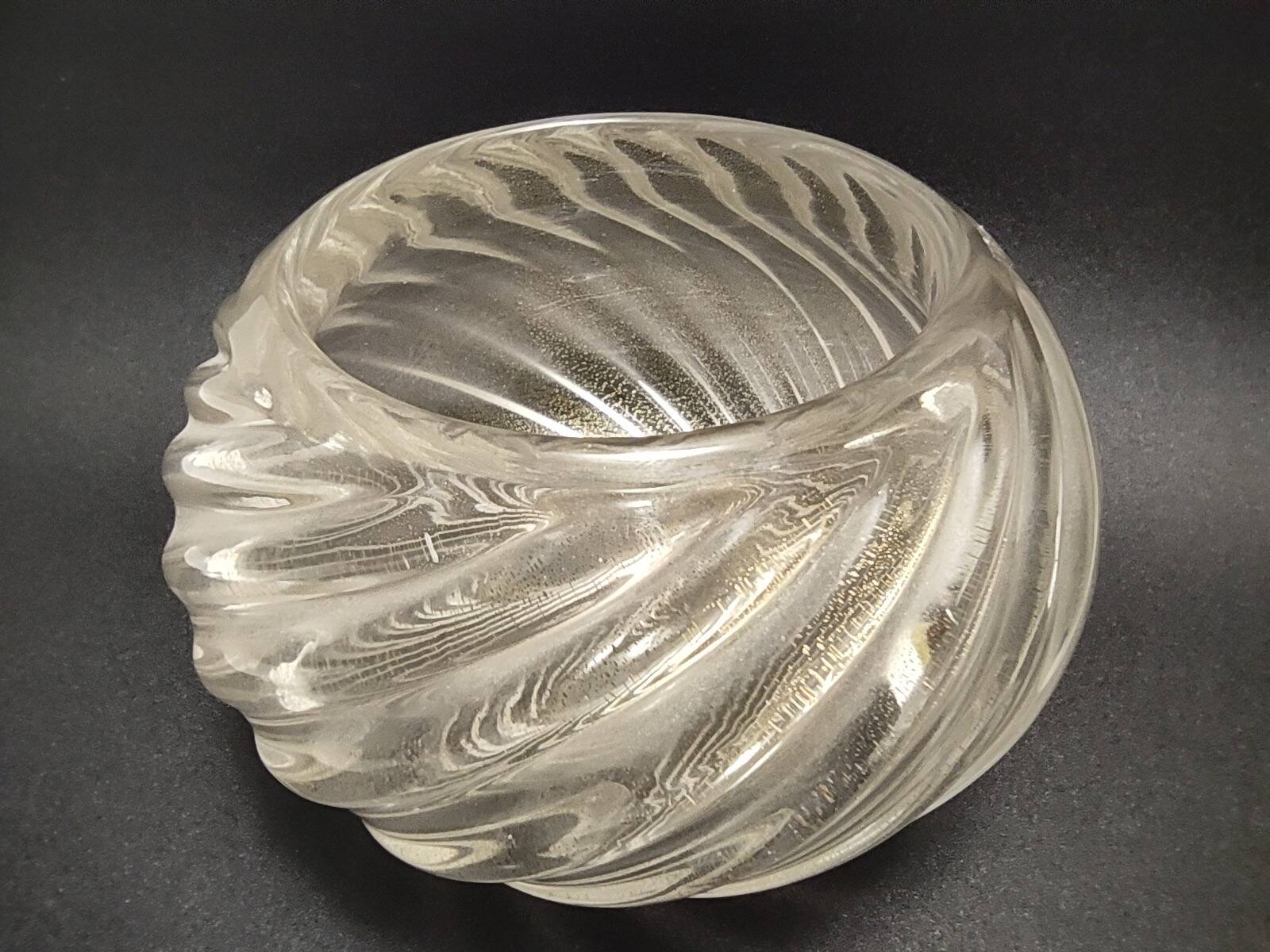 Vintage Twisted Ribs Murano Glass Trinket Bowl by Archimede Seguso with Gold Leaf, Italy