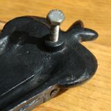 Knocker