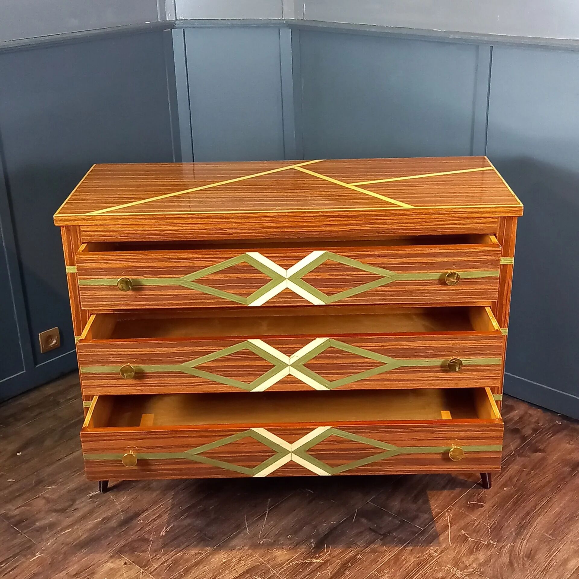 Italian mid-century chest of drawers Gio Ponti style