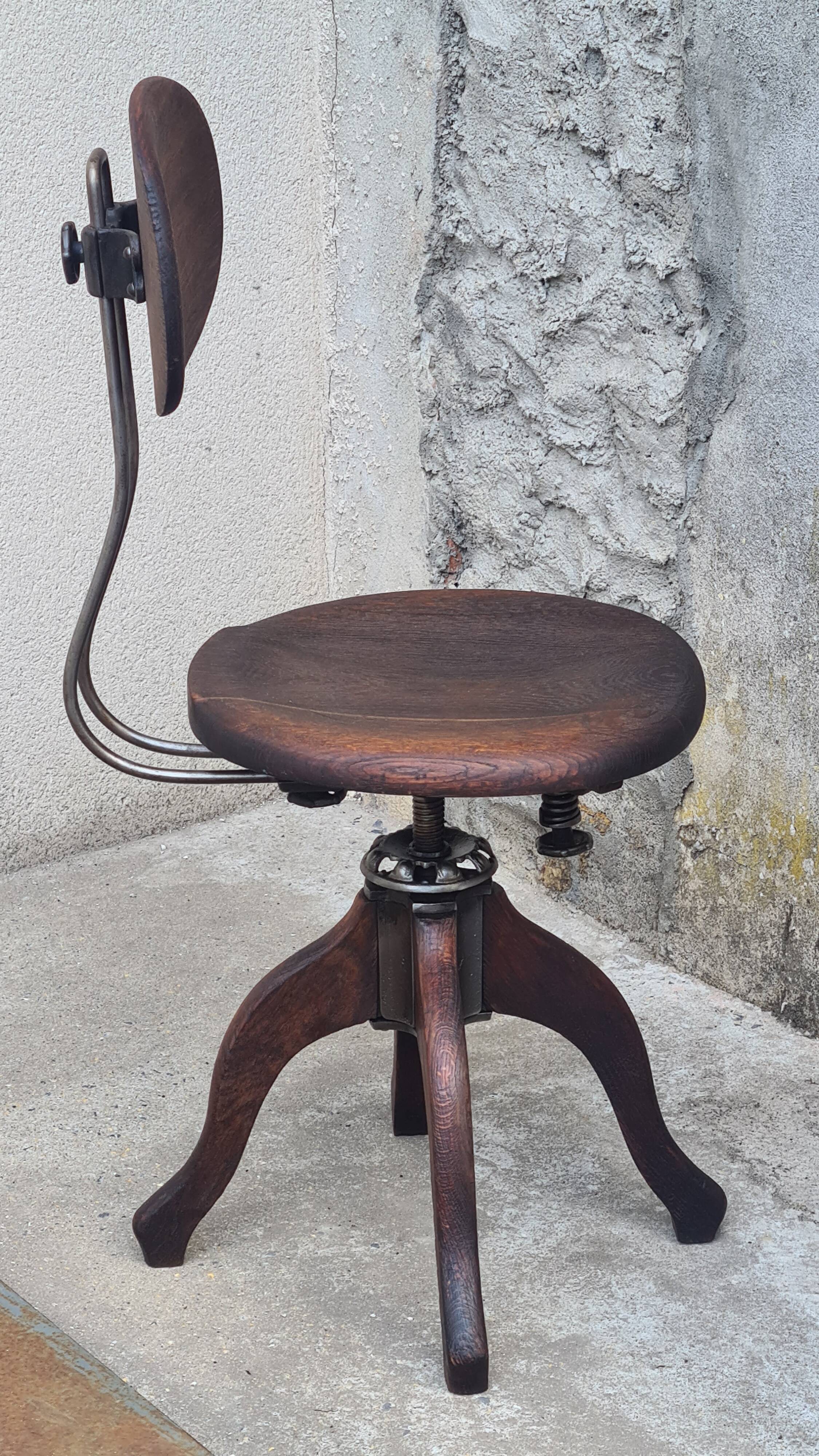 Workshop chair