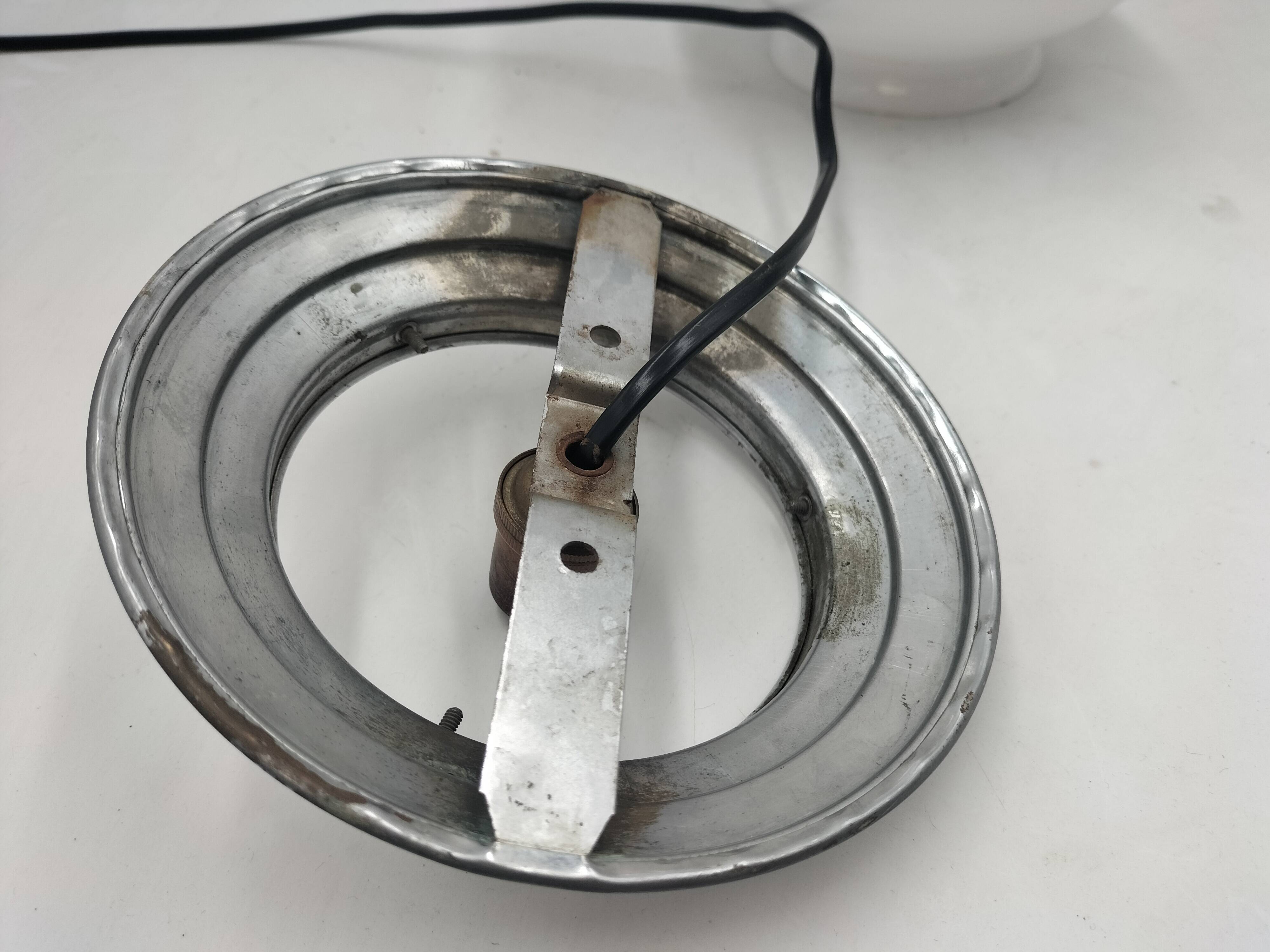 Opaline ceiling light