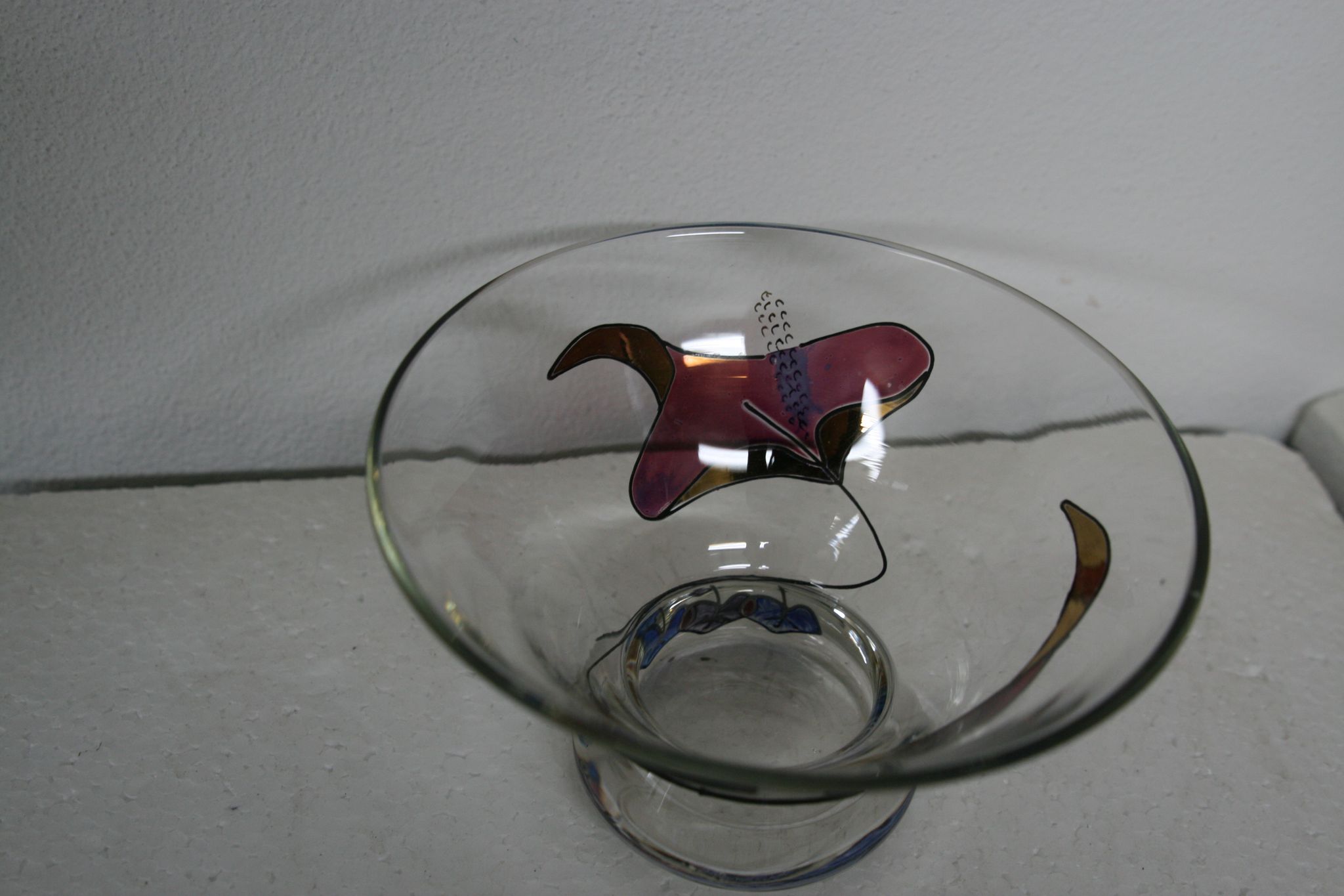 Floral decor evased glass cup