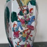 Ancient Chinese vase green family porcelain