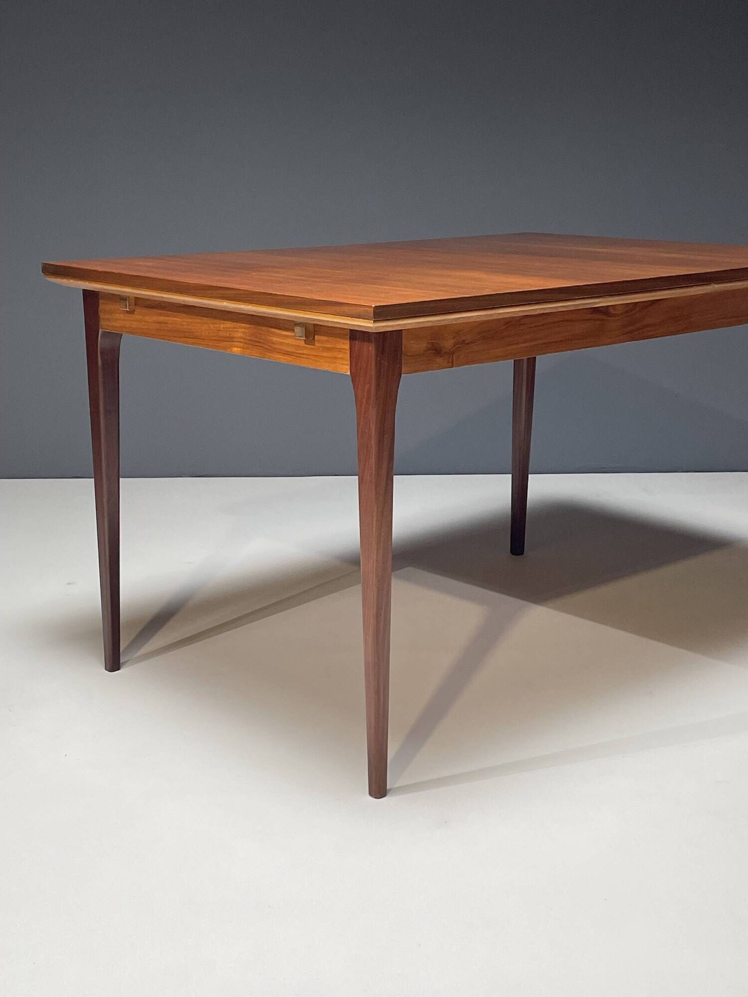 Table à l’italienne Bulke des années 1960