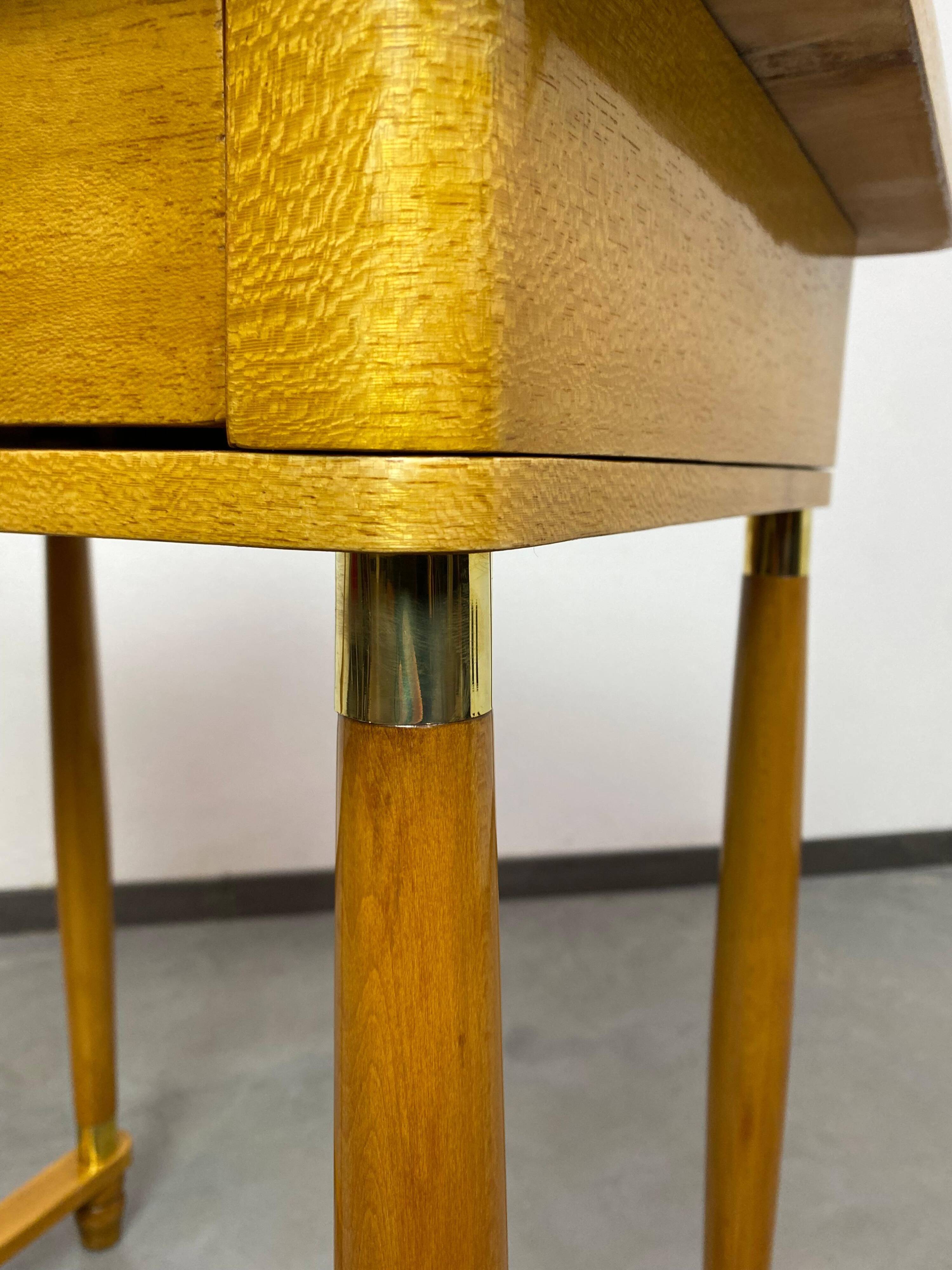 Table d'appoint art déco
