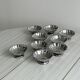 Lot de 9 coupelles basses en métal inox brillant