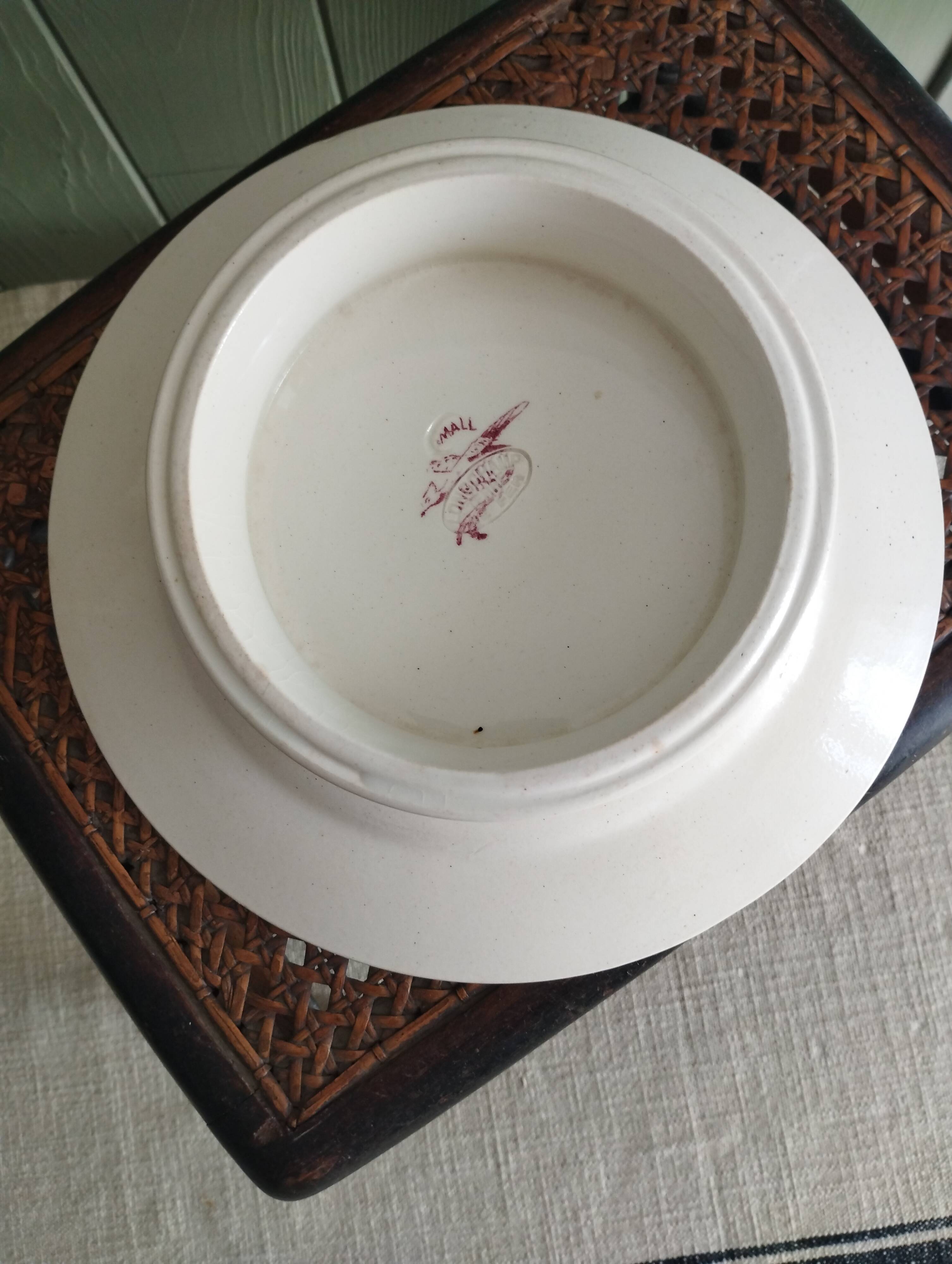 Iron earth plate Longchamp "Small Bird"