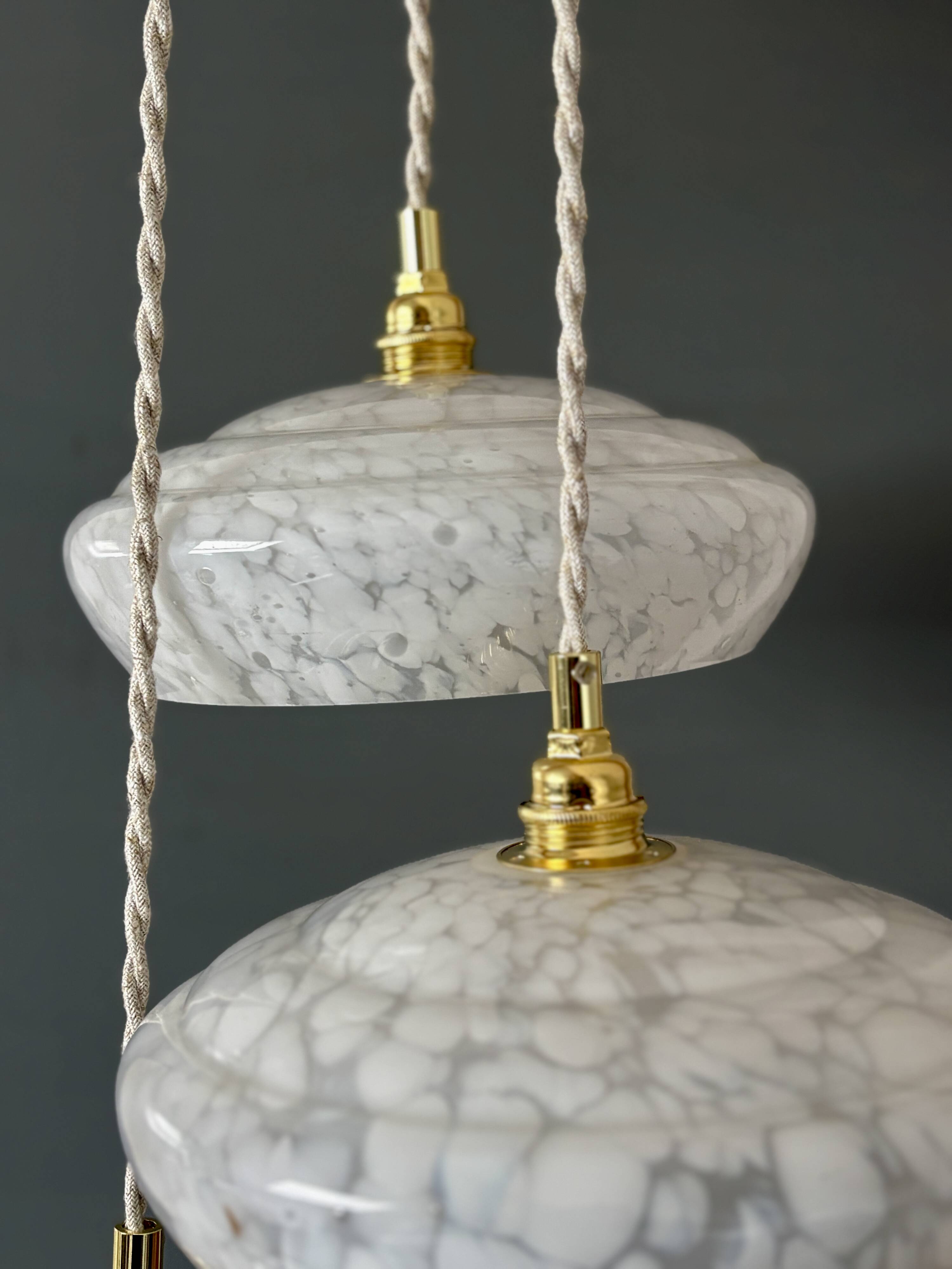 Vintage triple suspension lampshade in Clichy glass bench