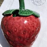 Barbotine strawberry jam pot