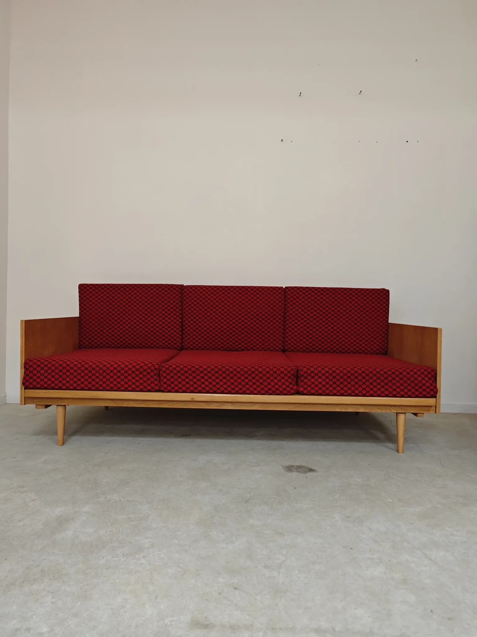 Folding bench Daybed sofa red and black fabric Libena Ex Teh