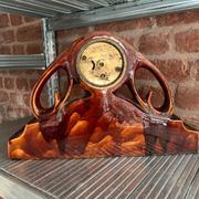 Horloge de cheminée en faïence