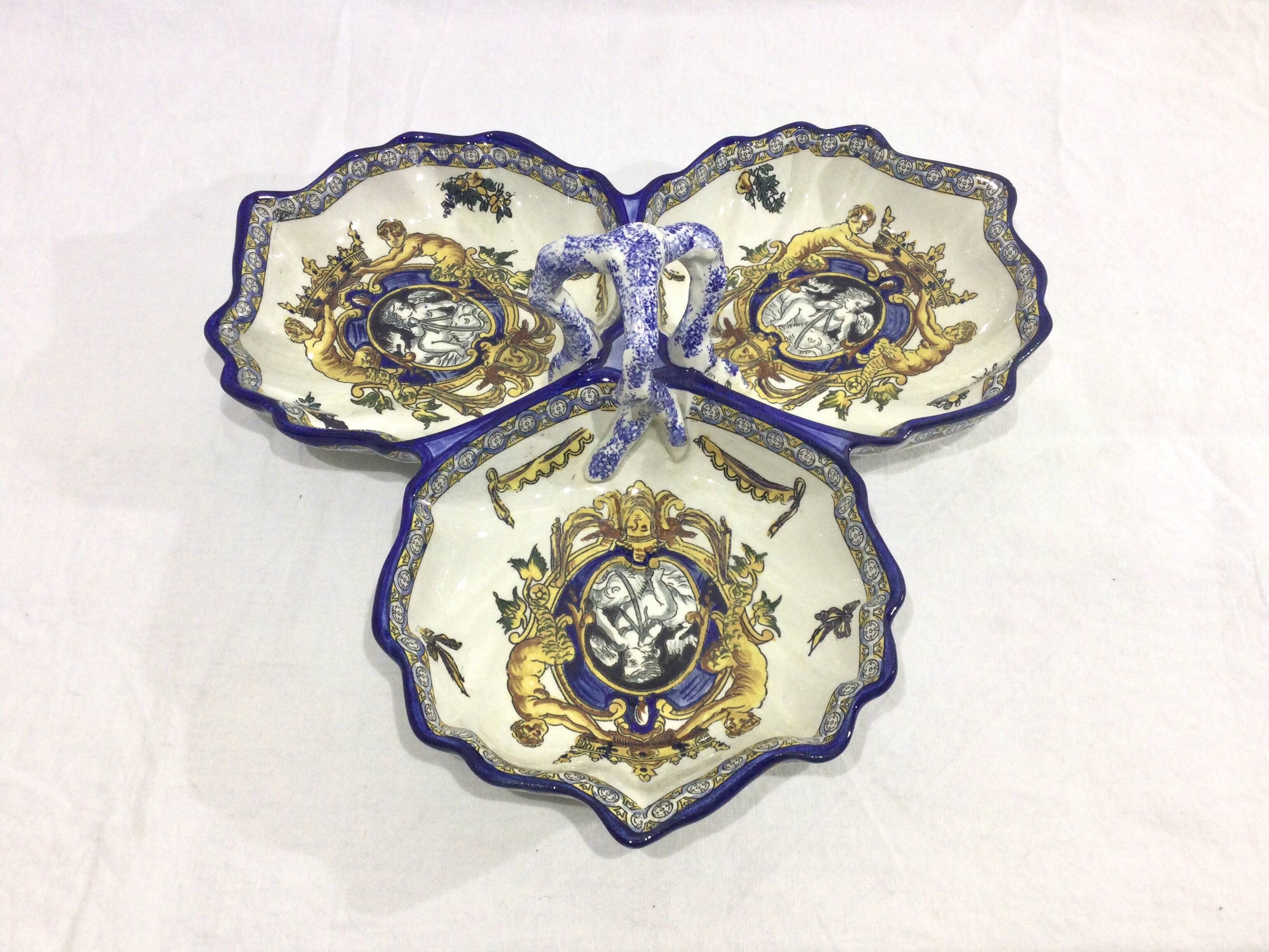 Gien - Hors d'oeuvres dish Renaissance décor