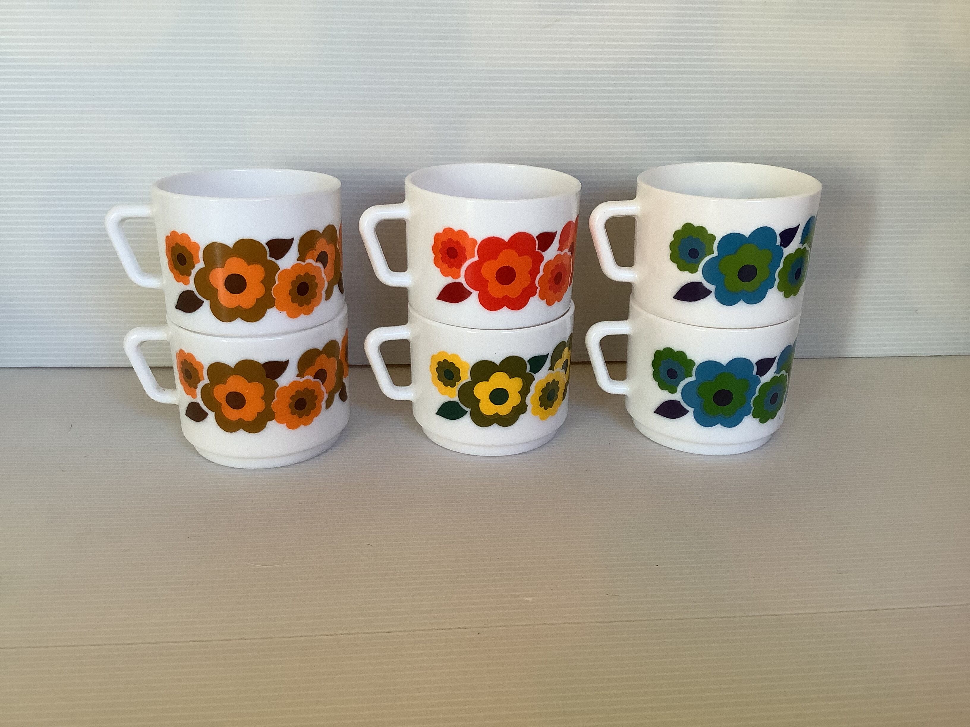 6 lotus mug cups